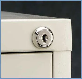 State Locksmith Services Bell, CA 323-741-3394 - 12-unlocking-file-cabinet
